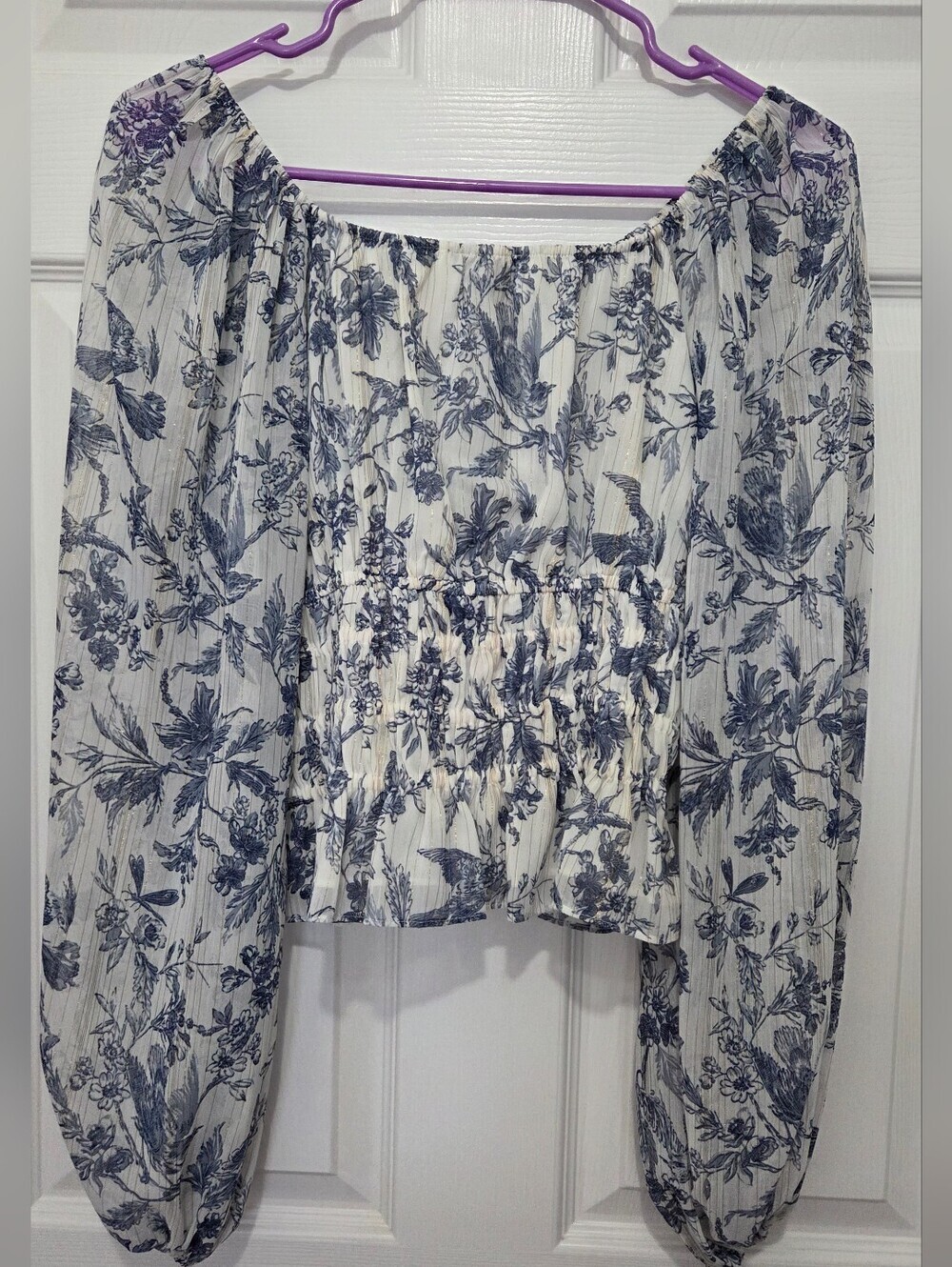 Express Boho Blue Floral Puff Long Sleeve Smocked Waist Peasant Top Size Small - Picture 8 of 9